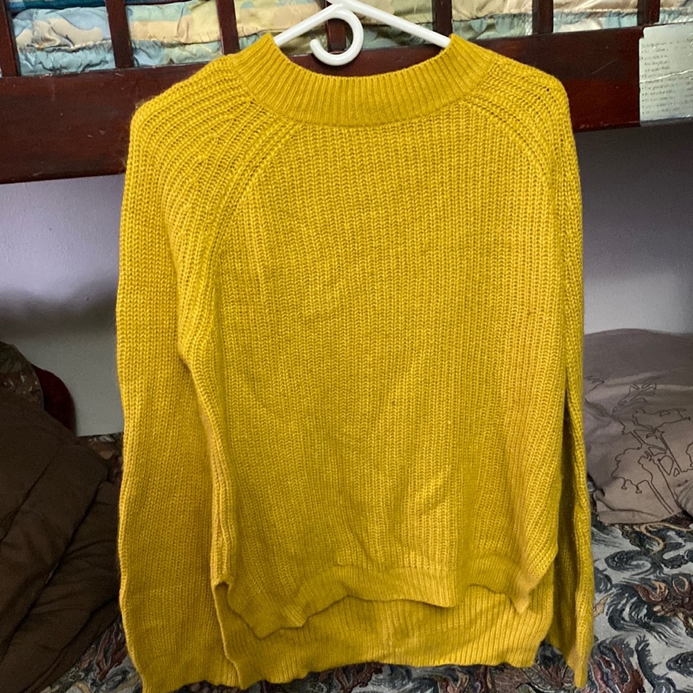 Yellow sweater